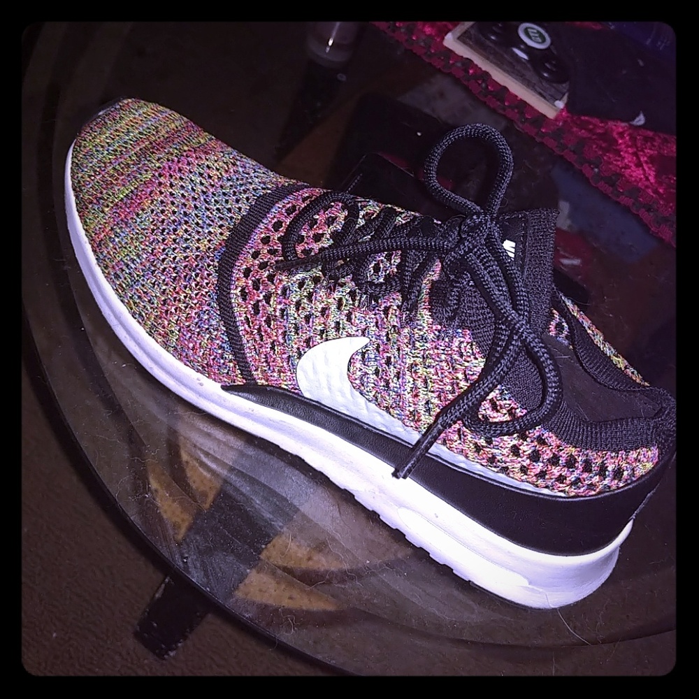 Nike 9.5 Air Max Thea Ultra
